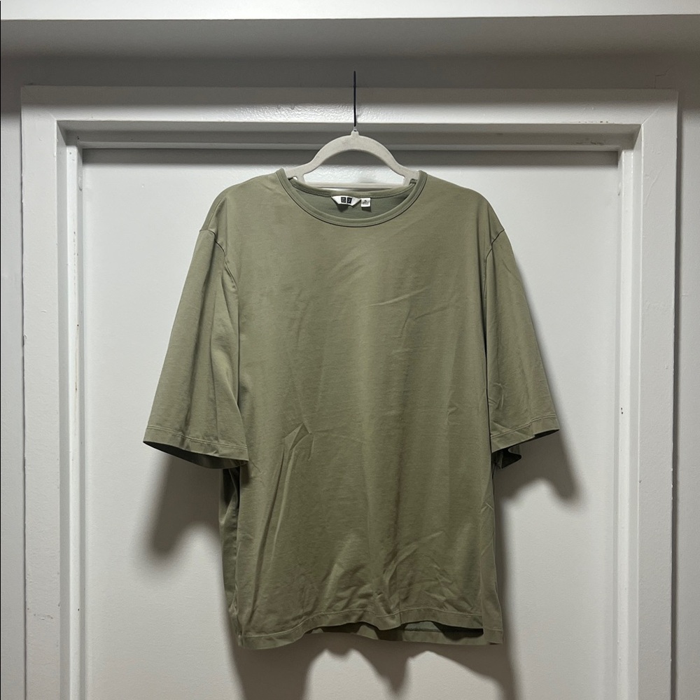 Uniqlo Khaki Short Sleeve Tee